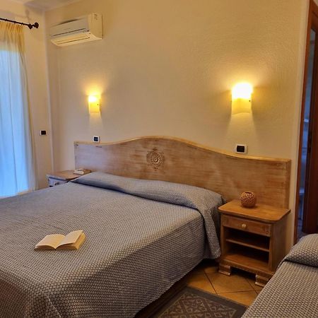 Hotel Delle Isole La Maddalena  Bagian luar foto