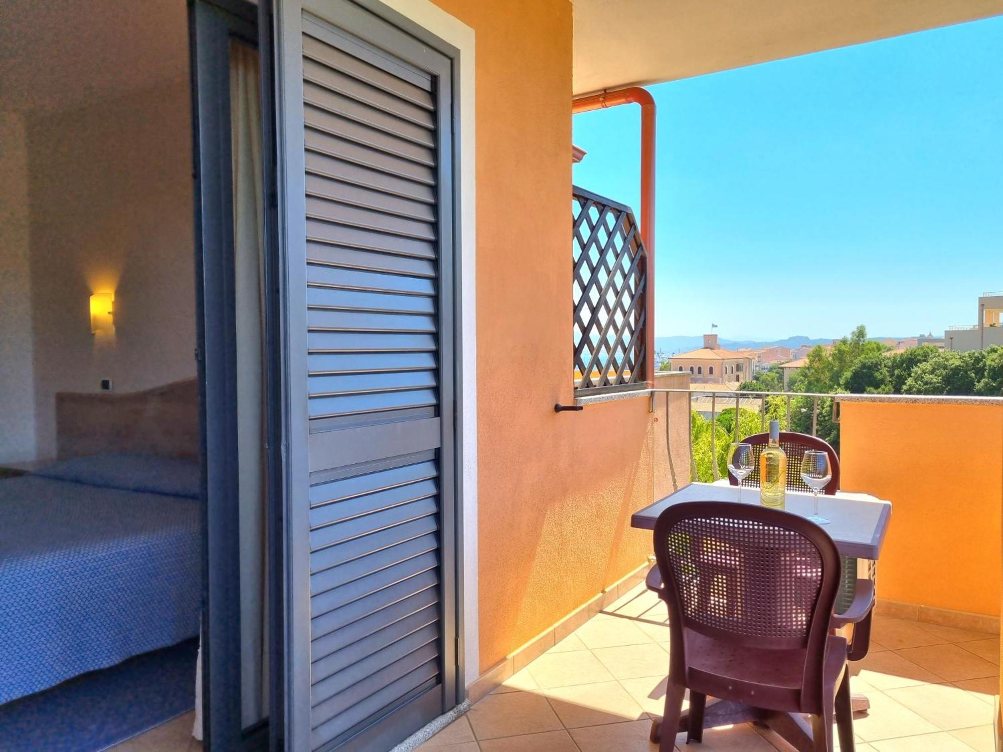Hotel Delle Isole La Maddalena  Bagian luar foto