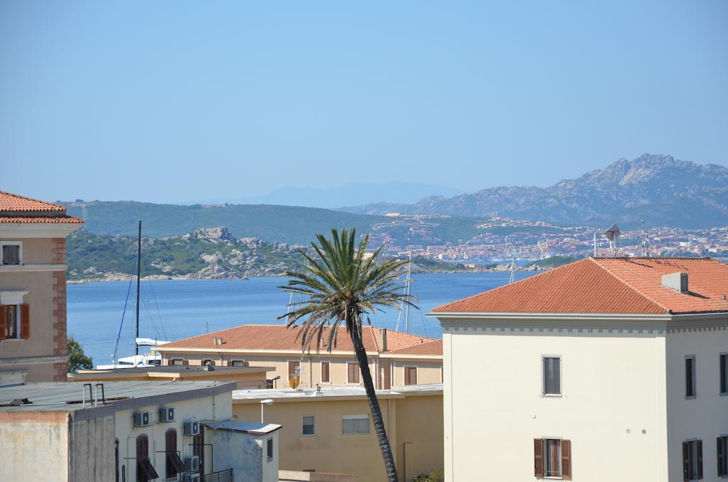 Hotel Delle Isole La Maddalena  Bagian luar foto